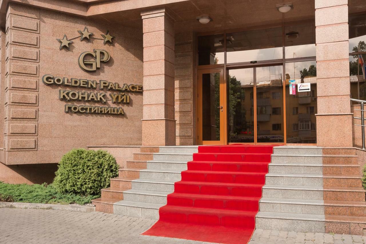 Golden Palace Hotel Almaty Bagian luar foto
