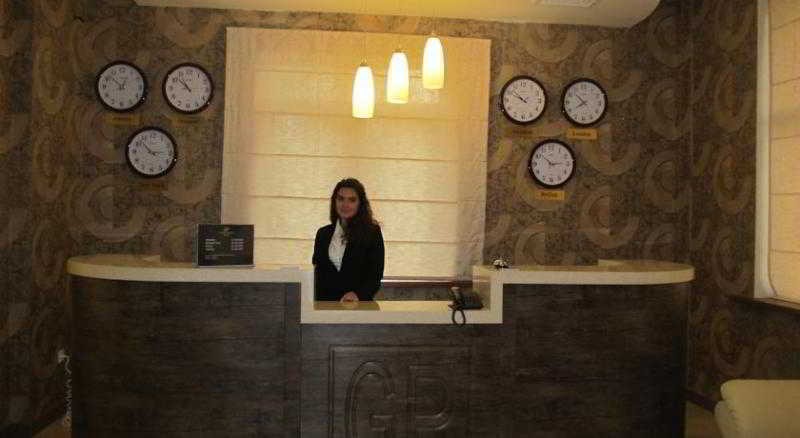 Golden Palace Hotel Almaty Bagian luar foto